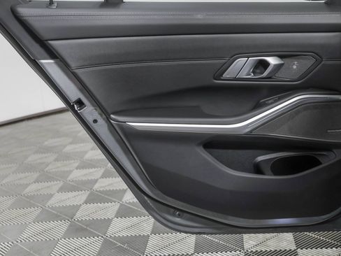 Used 2025 BMW M3 w/ Executive Package RWD image 32