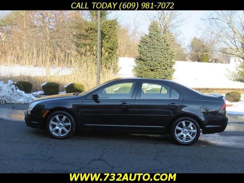 Used 2011 Mercury Milan Premier w/ Moon & Tune Pkg image 2