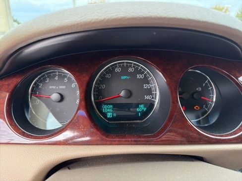 Used 2006 Buick Lucerne CX image 6