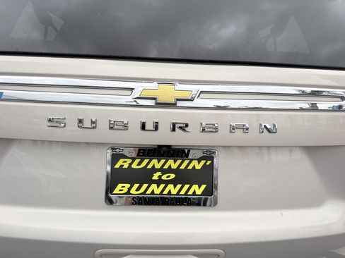 Used 2024 Chevrolet Suburban Premier AWD/4WD image 45