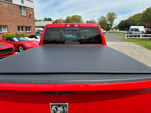 Used 2018 RAM 1500 Laramie w/ Convenience Group AWD/4WD image 30