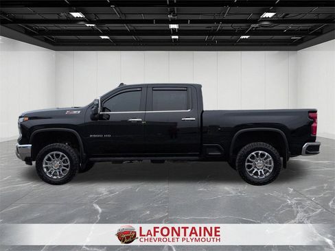 Used 2024 Chevrolet Silverado 2500 LTZ w/ LTZ Premium Package image 5
