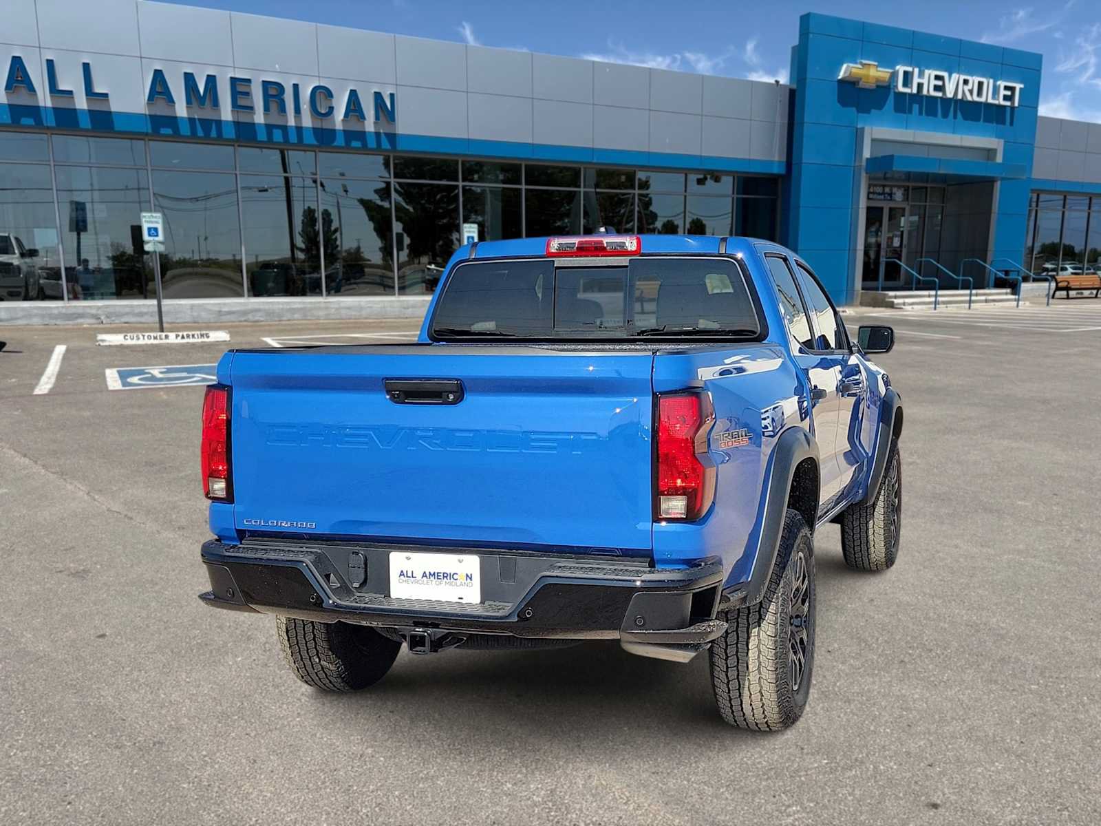 New 2026 Chevrolet Colorado Trail Boss AWD/4WD image 8
