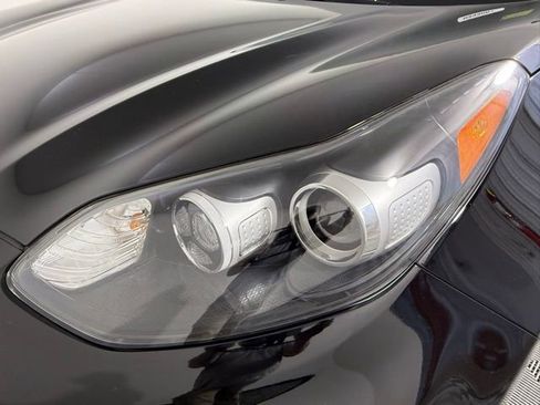 Used 2022 Kia Sportage LX image 10