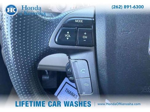 Used 2014 Honda Pilot EX image 17