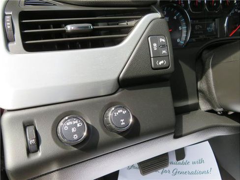 Used 2020 GMC Yukon SLT w/ Open Road Package AWD/4WD image 13