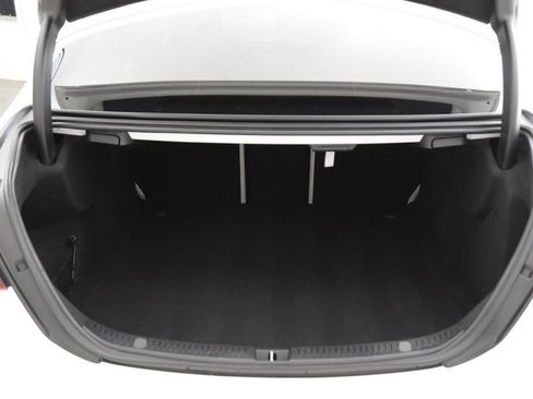 Used 2022 Mercedes-Benz E 350 Sedan image 29