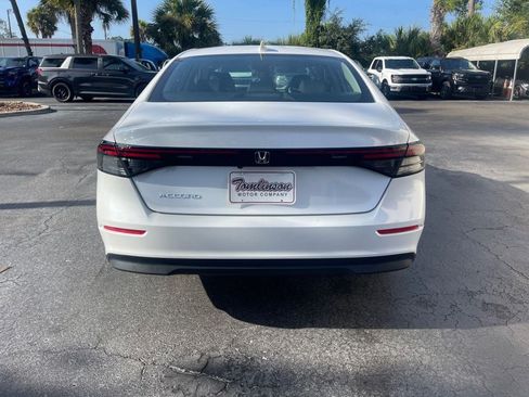 Used 2025 Honda Accord LX image 4