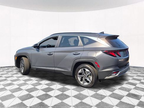 Used 2025 Hyundai Tucson SEL AWD/4WD image 23