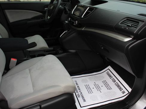 Used 2016 Honda CR-V EX image 17