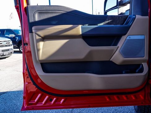 Used 2023 Ford F250 Lariat w/ Lariat Ultimate Package image 21