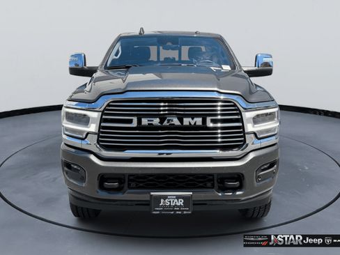Used 2024 RAM 2500 Laramie w/ Safety Group AWD/4WD image 2