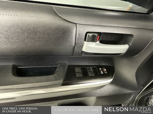 Used 2016 Toyota Tundra SR5 image 17