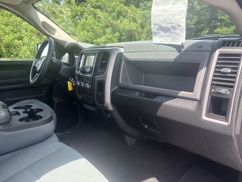 Used 2016 RAM 1500 Express AWD/4WD image 25