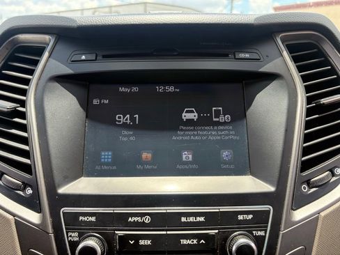 Used 2018 Hyundai Santa Fe Sport FWD image 21