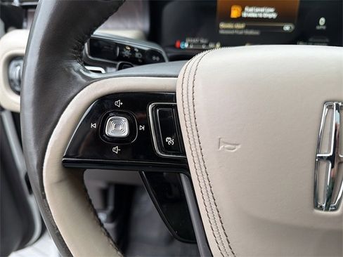 Used 2021 Lincoln Aviator Reserve w/ Equipment Group 201A image 25