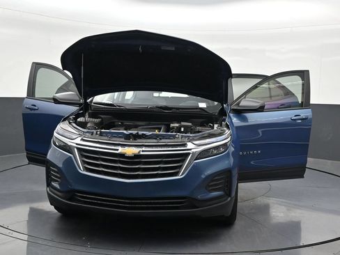 Used 2024 Chevrolet Equinox LS FWD image 36
