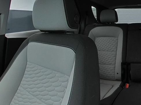 Used 2021 Chevrolet Equinox LS w/ LS Convenience Package FWD image 24