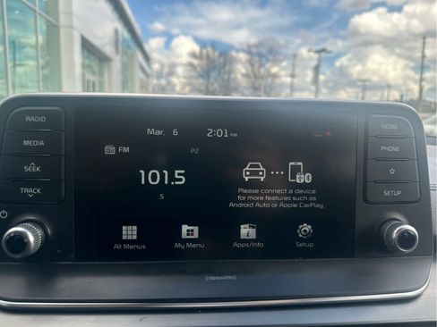 Used 2021 Kia Telluride S image 12