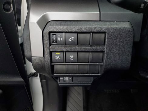 Used 2024 Toyota Tacoma SR5 image 28