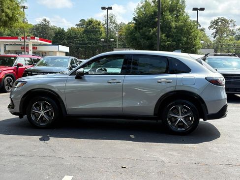 Used 2024 Honda HR-V EX-L image 3