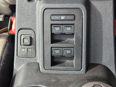 Used 2021 Ford Bronco Wildtrak image 30