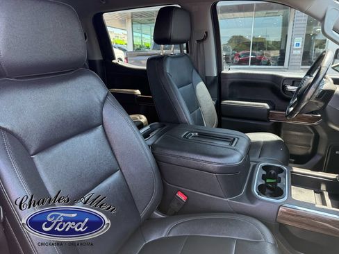Used 2022 Chevrolet Silverado 1500 RST w/ Convenience Package II AWD/4WD image 13