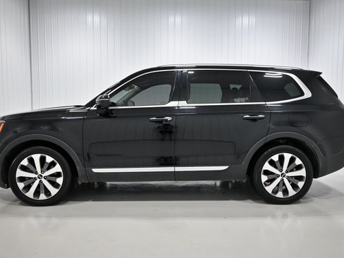 Used 2021 Kia Telluride S AWD/4WD image 24