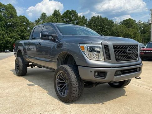 Used 2016 Nissan Titan SL AWD/4WD image 7