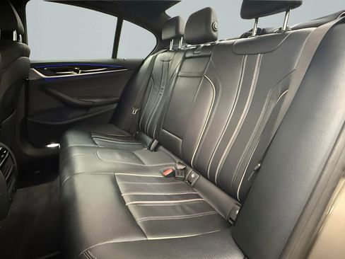 Used 2018 BMW 540i xDrive image 11