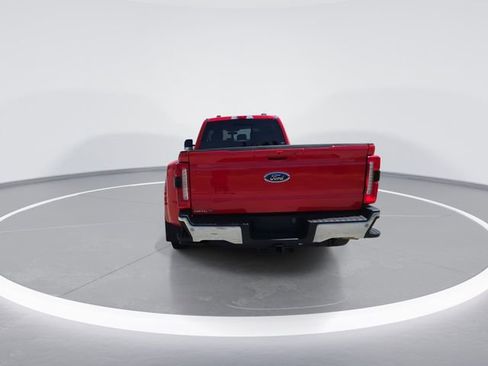 Used 2023 Ford F350 Lariat w/ Lariat Ultimate Package AWD/4WD image 7