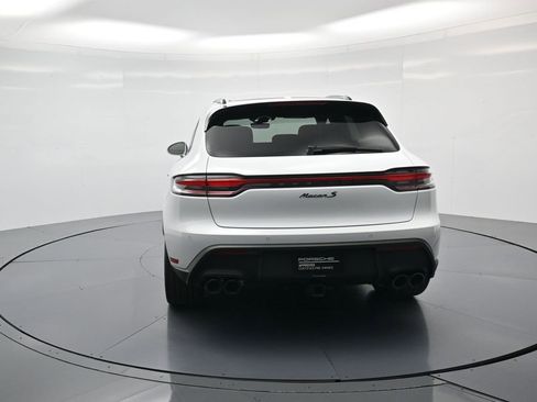 Certified 2024 Porsche Macan S image 29