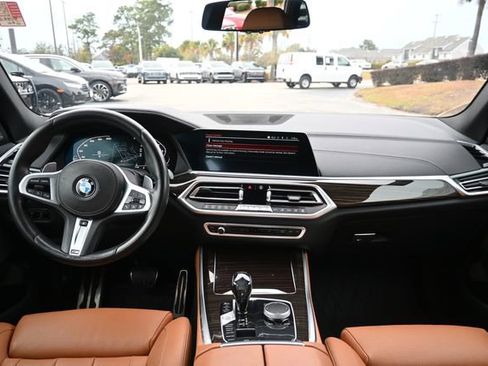 Used 2021 BMW X5 M50i w/ Dynamic Handling Package image 12