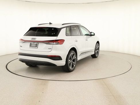 Certified 2024 Audi Q4 e-tron Prestige AWD/4WD image 6