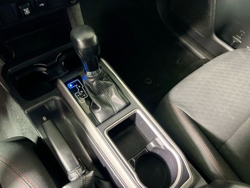 Used 2023 Toyota Tacoma SR5 image 16