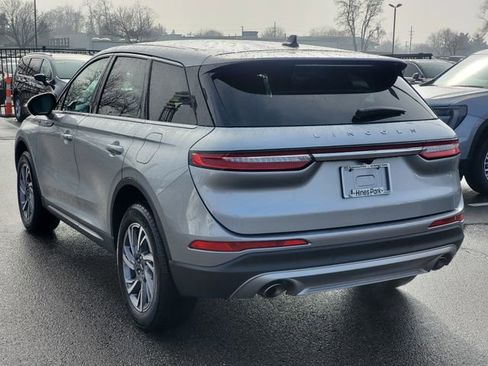 Certified 2023 Lincoln Corsair Standard w/ Equipment Group 101A image 3