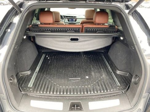 Certified 2023 Cadillac XT5 Premium Luxury w/ LPO, Floor Liner Package image 21