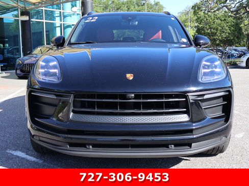 Used 2022 Porsche Macan AWD/4WD image 12