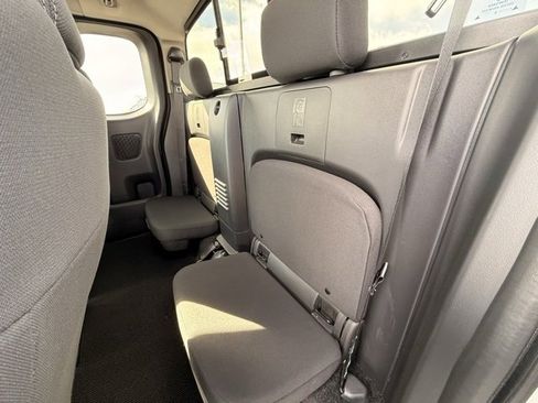 Certified 2024 Nissan Frontier SV w/ SV Convenience Package image 16