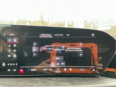 New 2025 Audi Q5 Premium Plus image 17