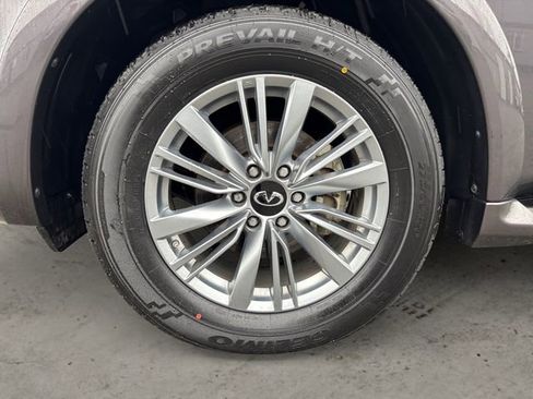 Used 2024 INFINITI QX80 Luxe AWD/4WD image 14