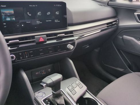 New 2026 Kia Sportage LX w/ LX Convenience Package FWD image 13