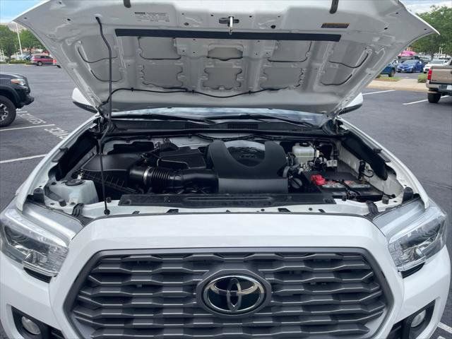 Certified 2021 Toyota Tacoma TRD Off-Road w/ Technology Package AWD/4WD image 20