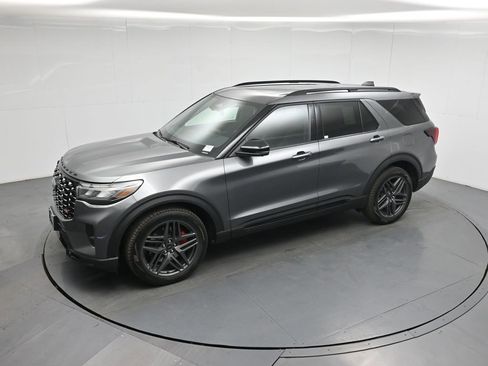 New 2026 Ford Explorer ST image 44