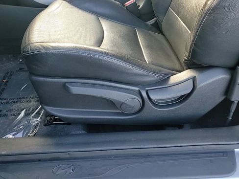 Used 2014 Hyundai Elantra w/ Option Group 2 image 14