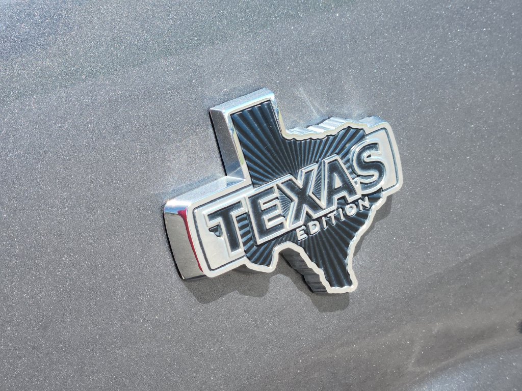 Used 2022 Ford F150 XLT w/ Equipment Group 302A High AWD/4WD image 13