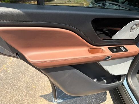 New 2026 Lincoln Aviator Reserve AWD/4WD image 22