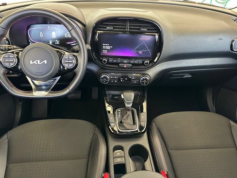 Certified 2023 Kia Soul GT-Line w/ GT-Line Technology Package FWD image 14