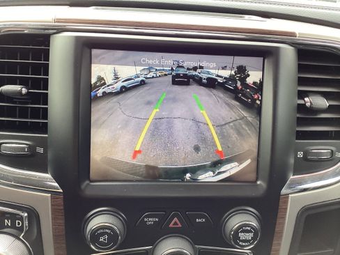 Used 2016 RAM 1500 Laramie w/ Convenience Group AWD/4WD image 21