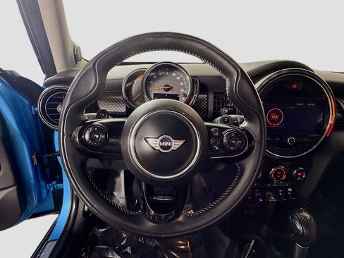 Used 2018 MINI Cooper S FWD image 13
